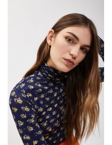 Top Cuello Alto Estampado