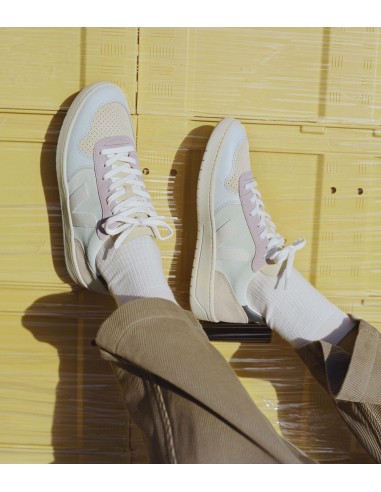 V-10 Suede Jade White