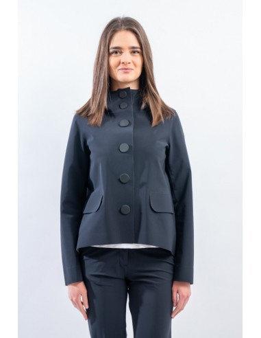 Chaqueta Corta Asimétrica Botones... Chaqueta Corta Asimétrica Botones...