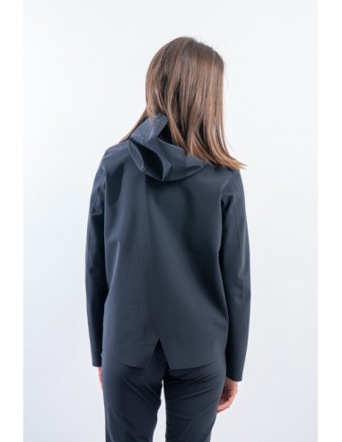 Chaqueta Corta Asimétrica Botones... Chaqueta Corta Asimétrica Botones...