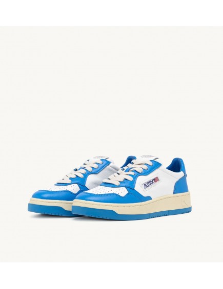 Tenis com asas best sale marca