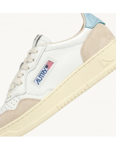 Medalist Low Light Blue Leather Medalist Low Light Blue Leather