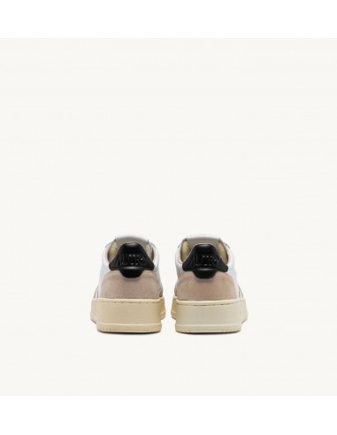 Medalist Low-Top Black