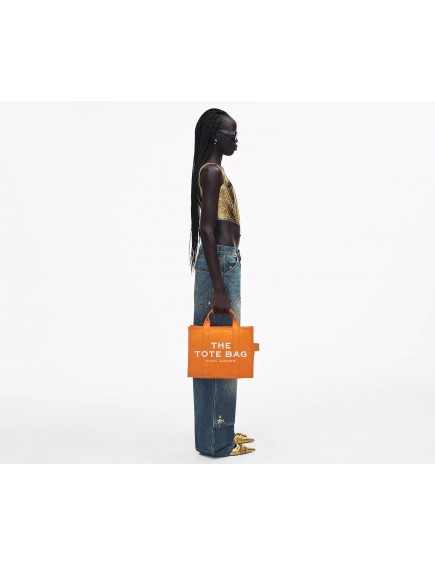 The Canvas Medium Tote Bag... 2