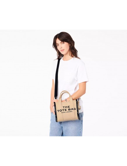 The Jacquard Small Beige 2