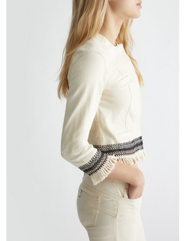 Chaqueta Corta con Flecos Beige
