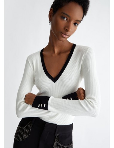 Jersey con Escote de Pico Negro