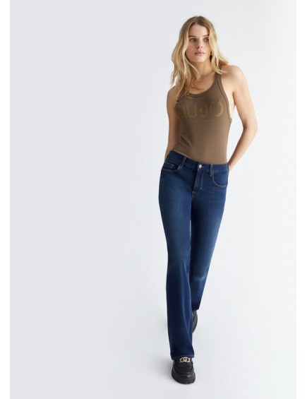 Vaqueros Bootcut Talle Alto