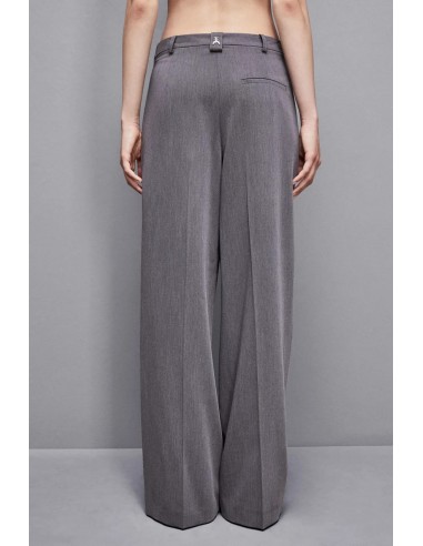 Pantalón Plisado Essential