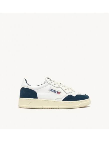 Sneakers Medalist Low...
