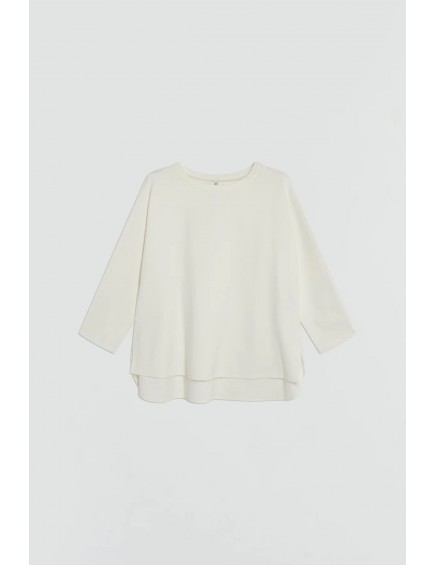 Blusa Manga Asimetrica