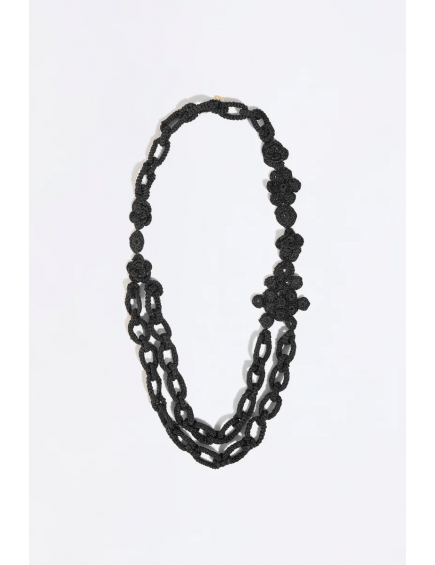 Double-turn necklace