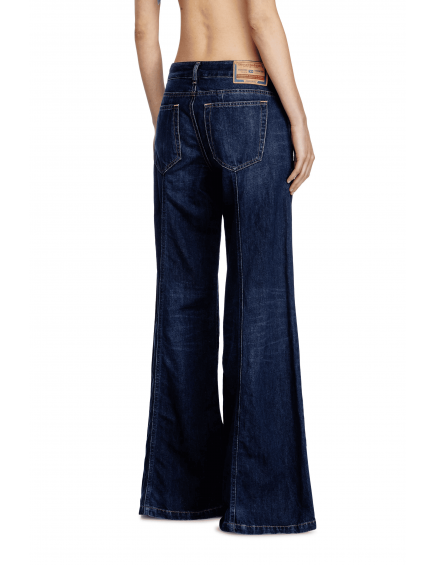 Flare Jeans D-Akii 068ra 2