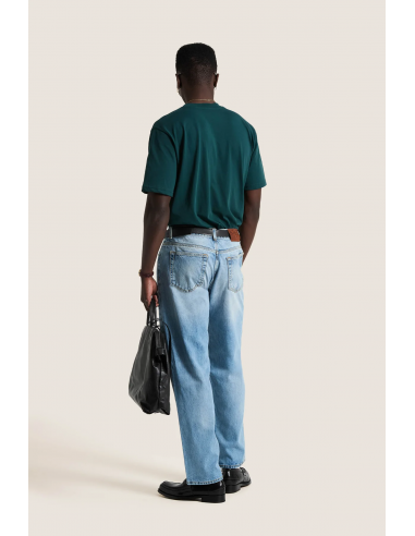 Pantalón denim claro Pantalón denim claro