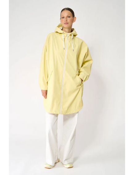 Chubasquero Sky Pale Banana