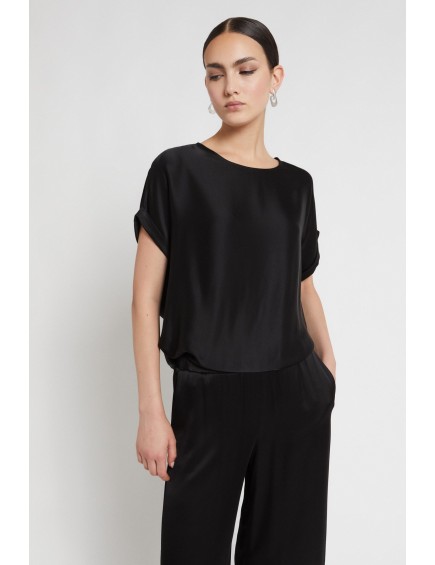 Blusa fluida asimétrica