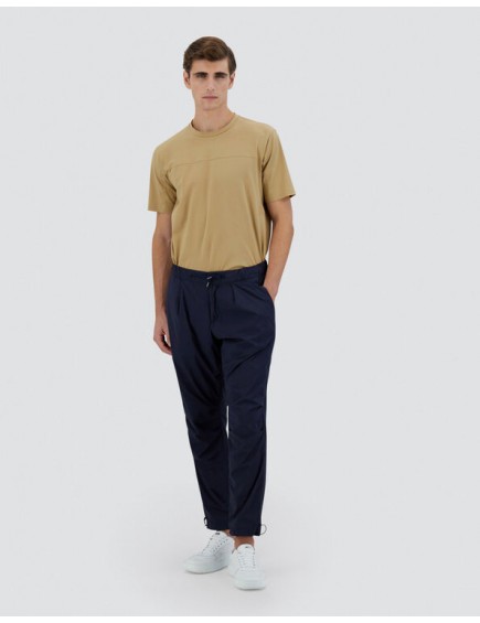 Pantalón de Light Nylon...