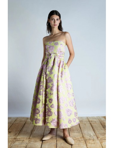 Vestido Strapless with Pleated