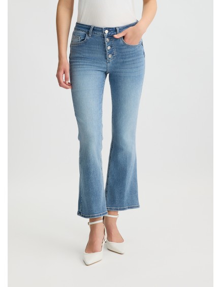 Vaqueros bootcut de talle alto 2