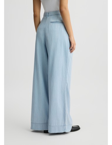 Pantalón vaquero de raya diplomática