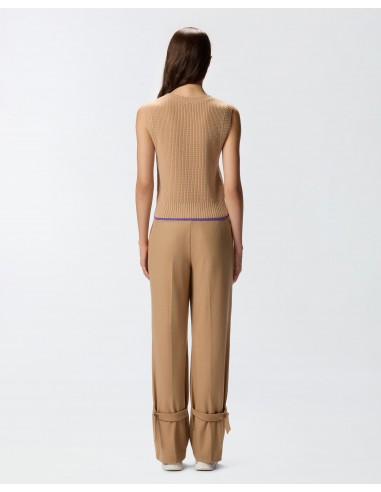 Chaleco de punto con escote de pico