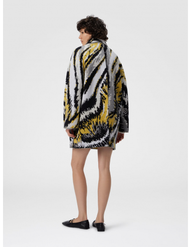 Abrigo cabán cruzado con estampado de... Abrigo cabán cruzado con estampado de...