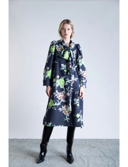 Indian Flower Juliet Sleeve... 2