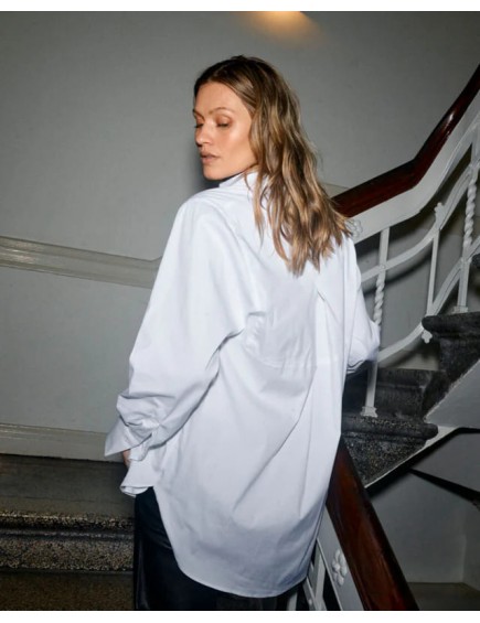 MMEnola Shirt Blanca 2