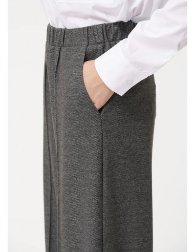 Pantalón ancho gris en jersey franela