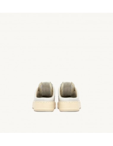 Medalist Mule Blanco