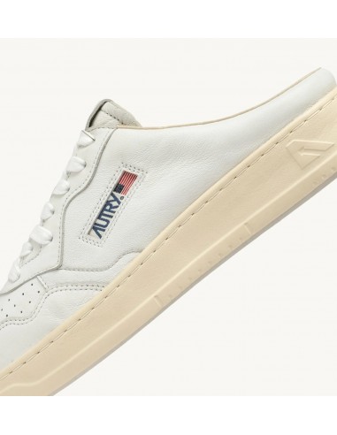 Medalist Mule Blanco