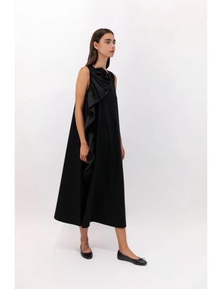 Vestido Sculptural Rosette...