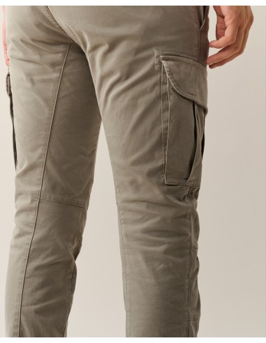 Pantalón Cargo slim Beige