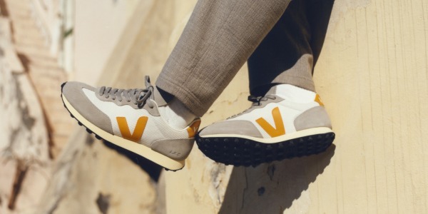 Sneakers de temporada, ¡domina el asfalto con estilo y confort!